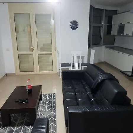 Seaview Apartament *